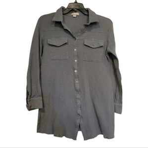 Thereal greenish gray long sleeve lightweight long button up shirt